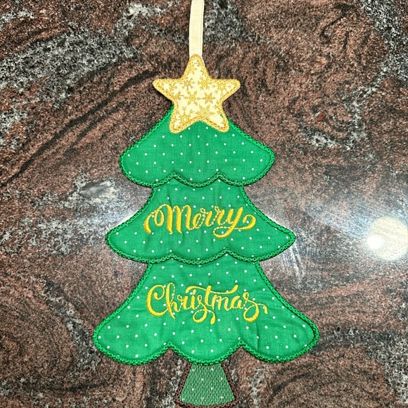 Handmade quilted and embroidered Christmas tree door hanging decoration - Picture 1 of 5